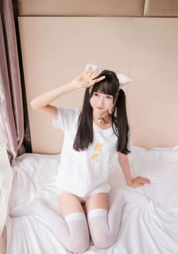 亲爱的老师5韩国中字观看_手机在线看片