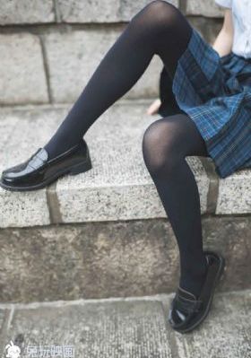 阿黛尔的生活电影免费完整版_HD在线视频观看