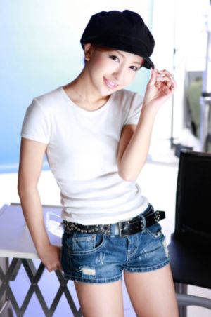 台湾女家教_1080免费高清观看