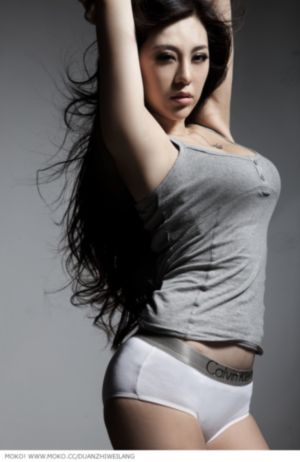 女模特之性_HD免费观看