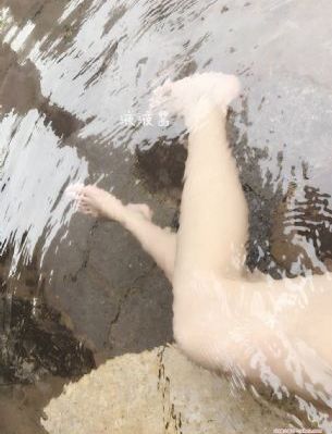 第九区电影_JVID性感写真