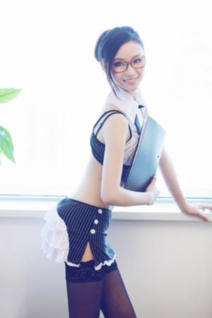 2女1杯未删减版在线观看视频_1080P高清在线观看