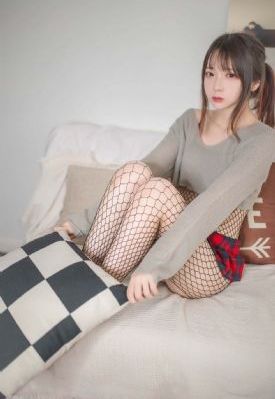 老师裸露胸被强挤奶羞羞视频_BD英语免费电视剧